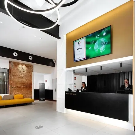 Hcc Taber Hotel 3*