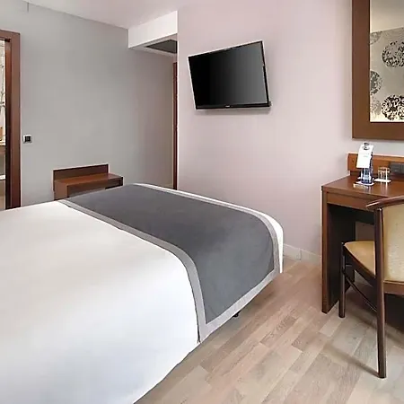 Hcc Taber Hotel