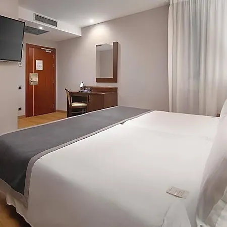 Hcc Taber Hotel
