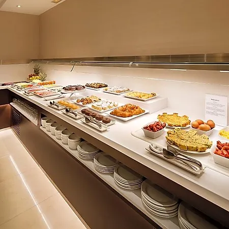 Hcc Taber Hotel
