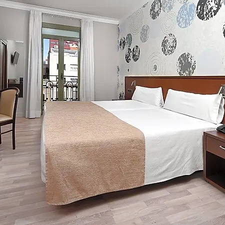 Hotel Hcc Taber 3*