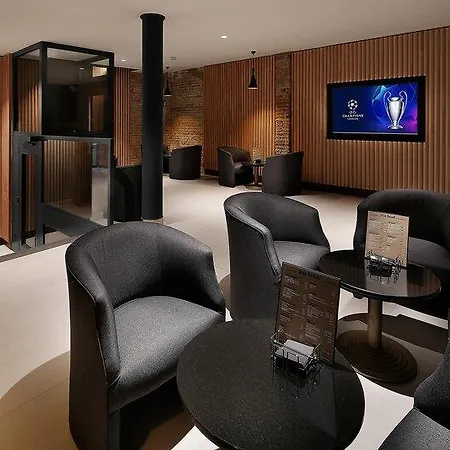 Hcc Taber Hotel